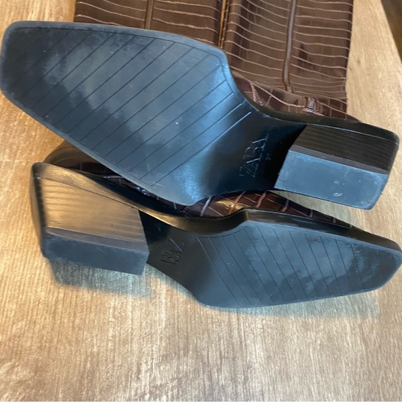 Zara Dark Brown Croc Embossed Knee-High Boots - Picture 5 of 14